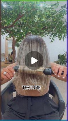 Blow Drying Layered Hair, Bouncy Blowout Medium Hair, Diy Blowout Hair At Home, Long Bob Blowout, Shoulder Length Hair Blowout, Medium Hair Blowout Style, Lob Blowout, Medium Length Hair Blowout, Blowout Hair Long