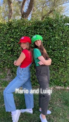 Halloween costumes for duos!🎃 #halloween #costume #ideas #duo #lolabekka #aesthetic #tips #advice Easy Bff Halloween Costumes, Appropriate Duo Halloween Costumes, Quick Duo Halloween Costumes, Warm Halloween Costumes Duo, Duo Teen Halloween Costumes, Duo Halloween Costumes Teen Girl, Not Basic Duo Halloween Costumes, Boy Girl Duo Costumes, Duo Costume Ideas Boy And Girl