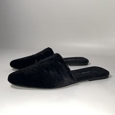 Nwt Natori Velvet Mules Size - 7 Color - Black Condition - New With Tags. Never Worn But Tried On Inside House. Black Slip-on Flat Slippers, Classic Black Slippers For Spring, Black Classic Slippers For Spring, Black Flat Heel Slippers For Formal Occasions, Black Flat Heel Formal Slippers, Black Almond Toe Slip-on Slippers, Formal Black Slippers With Flat Heel, Formal Black Flat Heel Slippers, Black Suede Slip-on Slippers