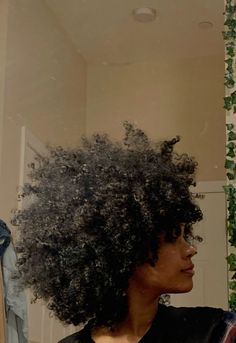 4b Curly Afro, Curly Afro Aesthetic, Afro Hair Aesthetic, 4b Curly Hair, Curly Hair 4a, Coily Hair Hairstyles, 4a Curly Hair, 4b Curls, 4a Natural Hair