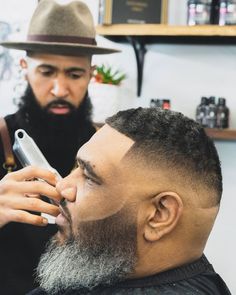 22+ Black Men's Cuts Inspirations (2022)Men's and Women Hair, Haircuts, Fade Haircuts, short, medium, long, buzzed, side part, long top, short trends, disconnected, undercut,#fade #women#boys #boy#taperfadehaircut#haircutmen#shortcurlyhair #hairstyles#hairstylesforkids #haircuts#tumblrhair #fade #hairstyles#barbershopconnect#mensfashion #menshair #menshaircut #barber #barbers #afro #risos #crespo #afrohair #crespohair #risoshair #popularmenshair#hairmens2021 #cresposlick #videoshair Beard Cut Style, Afro Fade Haircut, Fade Haircut Styles, Stylish Mens Haircuts, Afro Fade, Neck Beard, Men's Cuts