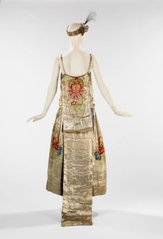 Lavish Dresses, Vintage Lanvin, Garment Inspiration, Fashion Eras, Roaring 1920s, 1920 Dress, 1920's Style, Silk Evening Dress