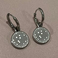 Shining Mirrorball Earrings Reversible Engraved Circle Mini Hoop Earrings - Etsy Silver Huggie Earrings For Party, Mirrorball Earrings, Mini Hoop Earrings, Sweden, Etsy Earrings, Hoop Earrings, Ships