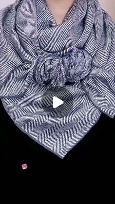 How To Tie A Summer Scarf, Japanese Scarf Tying, How To Style Large Scarf, How To Fold A Large Square Scarf, How Flight Attendants Tie Their Scarves, Black Dress And Scarf Outfit, Wearing A Scarf As A Belt, Pashmina How To Wear, Pashmina Ideas