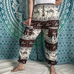 Thai Drawstring two pocket Harem Pants Waist: 23" - 46Hip: 50"Lenght: 43"Inseam: 28"Pockets: twoWeight: 170g Patchwork Overalls, Thai Fashion, Fitted Tablecloths, Summer Candles, Classic Candles, Hippie Bags, Mens Activewear, Active Wear Tops, Active Wear For Women