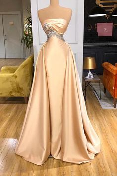 Still do not know where to get your event dress online? Check out this Chic Champagne Strapless Overskirt Prom Dress Long With Crystals at ballbella.com, fast delivery worldwide. Overskirt Dress, Strapless Dresses, Runway Dresses, Formal Party Dress, Prom Dresses Online, Dress Prom, Formal Party, Dresses Uk, Long Prom Dress