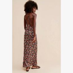 New Free People Darla Halter Midi Dress, V-Neck, Midi Length With High Side Split. Small/ Petit Casual Orange Maxi Dress For Date Night, Free People Boho Dress, Tube Midi Dress, Midi Sundress, Grey Midi Dress, Sequin Midi Dress, Floral Bodycon, Bodycon Floral Dress, Black Tank Dress