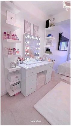 Bedroom Ideas For Teenage Girl Rooms, Beauty Room Vanity, White Room Decor, Luxury Room Bedroom, Impressions Vanity, Classy Bedroom, Makeup Room Decor, Beauty Room Decor, Vanity Room