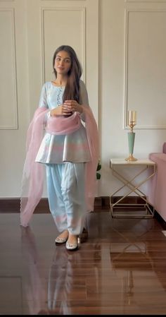 Trendy Outfits Indian, Desi Fashion Casual, Designer Dresses Casual