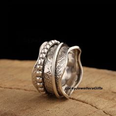 🙏🙏'' Welcome To LuckyJewellersGifts '' 🙏🙏 925 Silver Ring, Wide Band Ring, Spinner Meditation Ring, Thumb Ring, Women's Rings Bands Jewelry, Silver Spinner Ring, Poplar Ring, Gifts Material : 925 Sterling Silver Ring : Spinner ring Ring Size : All Size Available 925 Stump Can be personalised 100% Handmade item Style : Boho & hippie Theme : Love & friendship Jewelry type : Women Ring Silver ring Benefits : The Extraordinary Health Benefits of Silver Rings A Holistic Boost to Overall Well-bein Meditation Ring, Boyfriend Diy, Meditation Rings, Silver Spinner Rings, Thumb Ring, Wardrobe Inspiration, Spinner Ring, Healing Jewelry, Men's Jewelry Rings