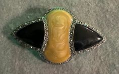 Beautiful art-deco style Marcisite brooch/pin. Unsure of exact age but I've had it for over 10-years. I purchased it at an estate sale. Approximately 2 inches wide. Art Deco Brooch, Art Deco Stil, Laurel Burch, Yellow Stone, Antique Roses, Art Deco Inspired, Livingston, Inspiration Art, Style Art