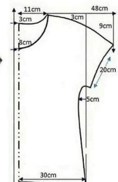 the size and measurements of a women's top, with measurements for each piece