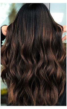 High Lift Hair Color, Dark Chocolate Hair Color, Color Hair Styles, Dark Chocolate Hair, Black Hair Balayage, Dark Brunette Hair, Brunette Hair With Highlights, Dark Hair With Highlights, Brunette Balayage Hair