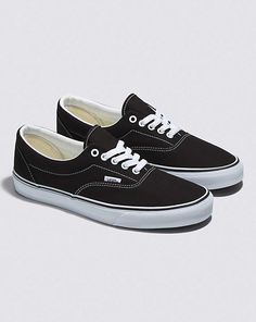 Vans | Era Black Classics Shoe Ryan Core, Vans Shoe, Vans Store, Z Boys, Vans Era, Classic Vans, Black Vans, Skate Shoe, Shoe Lace