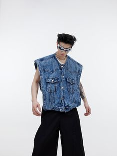 Detachable Two-piece Denim Vest – ArtsKoreanMan Denim On Denim Outfit Men, Men Denim Outfit, Mens Denim Inspiration, Vest Street Style, Denim Vest Outfit, Vest Outfits Men, Denim Outfit Men, Denim Editorial, Denim Vests