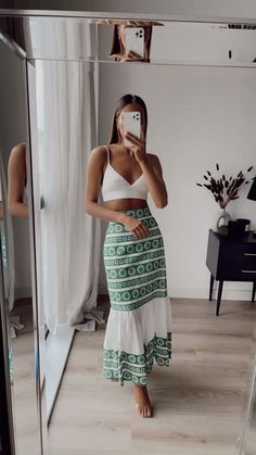 Caribbean Vacation, Summer Holiday Outfits, Europe Outfits, Italy Outfits, Cooler Look, Vacation Style, Summer Fashion Outfits