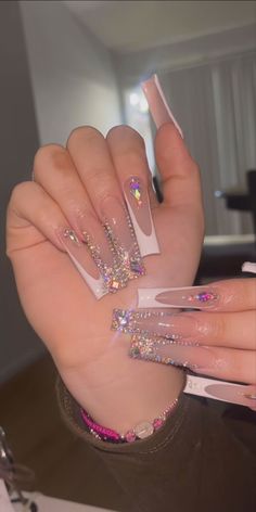 Nails Design With Rhinestones, French Tip Acrylic Nails, French Acrylic Nails, Shiny Nails