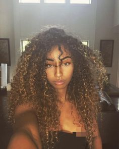 Rubi Rose, Highlights Curly Hair, Black Curly Hair, Hair Haircuts, Hair Crush, Ruby Rose, Long Curly Hair, Curly Girl, Curly Wigs