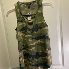 Tank Top From Express. Brand New Size Xxs. Price Is Firm. Army Green Camo Tank W/ Thick Straps And Line Detail On A V-Neck. 50% Cotton. 50% Polyester Camo Tank Top, Fancy Tank Tops, Lace Fancy, White Lace Tank Top, Teal Tank Top, Hot Pink Tank, Black Cropped Tank, Black Crop Top Tank, Mesh Tank Top