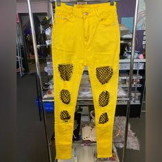 Yellow Denim Skinny Jeans With Black Stretch Distress. Brand New With Great Fit! Yellow Denim Bottoms For Streetwear, Trendy Yellow Jeans For Streetwear, High Waist Yellow Denim Bottoms, Yellow High Waist Denim Jeans, Yellow High Waist Cotton Jeans, High Waist Yellow Denim Jeans, High Waist Yellow Cotton Jeans, Fitted Yellow Denim Bottoms, Trendy Yellow Denim Bottoms