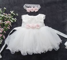 Christening Dress Baby Girl Dress Festive Princess Dress with Headband Sash can be fastened at the back. - A beautiful dress for your little princess - Everything is made with love, simply breathtaking and graceful - Condition: New - Material: 100% polyester decorated with an elegant bow **Available sizes - If you need a different size, just write to us - Please specify size **Please note - Sizes: +/-2 cm tolerance due to manual measurement. - The colors in the illustrations are never 100% like Fitted Princess Dress With Lace Bodice For Dress-up, Fitted Princess Dress For Summer Wedding, Fitted Tulle Dress For Dress-up, Summer Wedding Fitted Princess Dress, Fitted Princess Dress For Baptism In Spring, Fitted Princess Dress With Lace Bodice And Tulle, Dress-up Tulle Dresses With Lace Patchwork, Tulle Dress With Lace Patchwork For Dress-up, Cream Fitted Princess Dress For Wedding