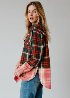 Green, navy, orange and white plaid flannel Bleached dipped contrast Button closure Slits on each side Imported garment 100% Cotton *All sale items are FINAL SALE. SIZE CHARTS: Bust: 38" / Length: 28"M: Bust: 40" / Length: 29"L: Bust: 42" / Length: 30"XL: Bust: 44" / Length: 31" Colorful Flannel, Winter Flannel, Knitted Hats Kids, Fall Flannel, Knit Hat For Men, Blouse Tank Top, Flannel Women, Long Jumpsuits, New Green