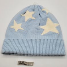 J Crew Crewcuts Blue With White Stars Beanie New With Tags Size Large / Extra Large Unisex Approximate Measurements Flat Lay Height 9 Inches Width 9 1/2 Inches New To Poshmark? Use Offer Code Ken_ken1 When You Sign Up For $10 Off Your First Purchase. Smoke Free Home Purple Bucket Hat, Star Beanie, Jcrew Kids, Straw Bucket Hat, Kids Baseball Caps, Kids Plaid, Plaid Hats, Straw Fedora Hat, Cable Knit Hat