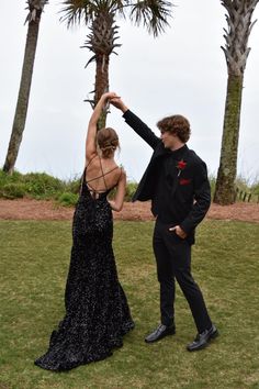 Prom photos
Photo poses
Prom poses
Prom couple poses
Homecoming poses
Couple poses
Prom photo inspo
Couple photo inspo
Prom dress 2 Couples Prom Pictures, Couple Poses Prom, Poses Homecoming, Prom Couple Poses, Prom Picture Poses For Couples, Couples Prom Pictures, Prom Shoot, Poses Prom, Prom Photography Poses