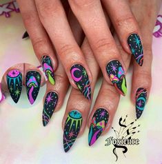 Colorful Witchy Nails, Beyond Wonderland Rave Nails, Lost Lands Nail Ideas, Nail Designs On Black Nails, Blacklight Nails Design, Spring Witchy Nails, Neon Mushroom Nails, Alternative Spring Nails, Trippy Nail Art Short