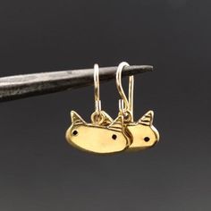 Gold Cat Design Dangle Jewelry, Gold Dangle Cat Design Jewelry, Gold Cat Design Earrings For Gifts, Gold Cat Ears Jewelry As Gift, Gold Cat Ears Jewelry For Gifts, Gold Cat Ears Jewelry Gift, Gold Cat Ears Jewelry For Gift, Kitty Style, Cute Box