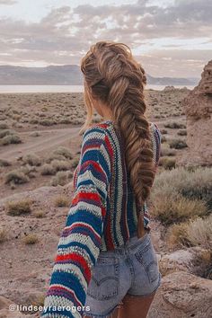 UO Striped Yarn Sweater Fall Sweater Trends, Surfergirl Style, Hairstyles Theme, Cute Sweaters For Fall, Fishtail Braid Hairstyles, Hairstyles Ponytail, Yarn Sweater, Fishtail Braid, Beautiful Braids