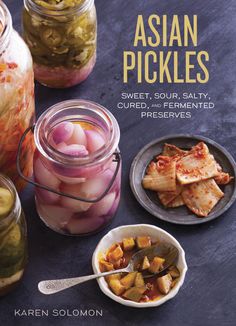 From authentic Korean kimchi, Indian chutney, and Japanese tsukemono to innovative combinations ranging from mild to delightfully spicy, the time-honored traditions of Asian pickling are made simple and accessible in Asian Pickles. This DIY guide introduces the unique ingredients and techniques used in Asian pickle-making, including a vast array of quick pickles for the novice pickler and numerous techniques that take more adventurous cooks beyond the basic brine. With fail-proof instructions, a Asian Pickles, Pickled Carrots Recipe, Basic Brine, Cilantro Chutney, Walnut Bread, Japanese Sweet, Nigella Lawson, Carrot Recipes