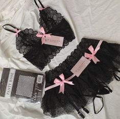 Goth Pjs, Gothic Mode, Lingerie Inspiration, Seductive Clothes, Kawaii Fashion Outfits, فستان سهرة