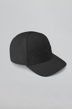 Made with stretch twill for added comfort, the Tech Cap has unlined panels for movement. Our embroidered signature wordmark completes this style. Canada Goose Hat, Canada Goose Mens, New Tech, Black Accessories, Embroidered Hats, Black White Pink, Navy Pink, Canada Goose, Cotton Twill