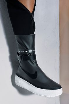 Concept Sneakers, Black And White Boots, Nike Air Force 1 Outfit, Nike Heels, Futuristic Shoes, Jorja Smith, Nike Boots, Trendy Shoes Sneakers