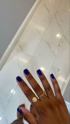 Dark Nail Colors On Brown Skin, Gel Manicure Ideas For Short Nails Black Women, Short Acrylic Nails On Dark Skin Hands, Manicure Ideas For Short Nails Natural Classy, Short Gel Natural Nails, Navy Blue Manicure, Pedicure Fall 2023, Short Classy Nails Black Women, Gel Manicure Designs Natural Nails