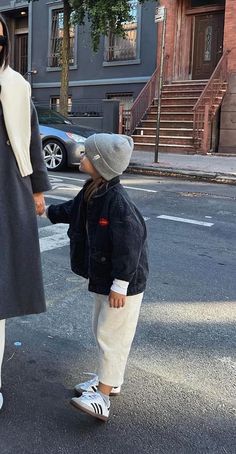 Kindergartener Outfit, Kids Street Style, Mini Outfit, Kids Ootd, Baby Fits, Kids Wardrobe, Kids Style, Stylish Kids, Kids Fashion Girl