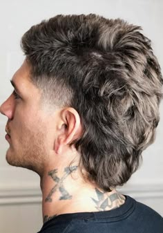 Modern Mullet Haircut, New Men Hairstyles, Mens Hairstyles Curly, 2019 Hairstyles, Mohawk Hairstyles Men, Popular Mens Hairstyles, Drag Make-up, Men Beard