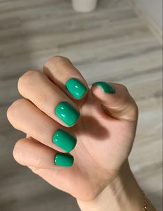 Kelly Green Nails, Shellac Designs, Blush Pink Nails, Gel Toe Nails, Nagellack Trends, Spring Nail Trends, Strong Nails, Star Nails, Spring Nail