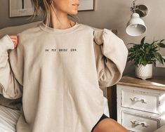 In My Bride Era Sweatshirt, Bride Gift , In My Wifey Era Shirt, Engaged Af, Funny Bride, Engagement Gift For Her, Wedding Gift, #tshirts #tshirt #fashion #tshirtdesign Wifey Sweatshirt, Rad Tech, Mama T Shirt, Dog Photo, Mama Shirts, Pet Photo