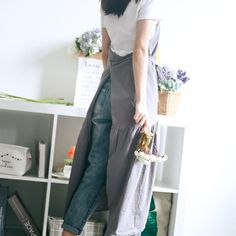 Experience a blend of style and practicality with our Adjustable Apron in Solid Color Cotton Linen. Meticulously crafted from a premium cotton and linen blend, this apron ensures durability and comfort, all within a sleek and minimalistic design.Product ID: OK7338Care: Cold water wash, dry clean, machine washable, machine wash, please choose a gentle gear!Materials: Cotton LinenPackage Include: 1pc x cooking apron Yellow Apron, Pretty Apron, Diy Outfits, Cooking Restaurant, Apron For Women, Vintage Boho Fashion, Fabric Combinations, Cotton Apron, Kitchen Apron