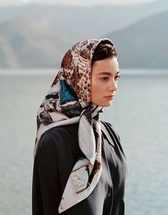 This scarf is based on Vazgen Bazhbeuk-Melikyan’s collage “Jemma.”Fabric: Silk Twill Size: 90×90 cm/ 35.4"x35.4" Hem: Hand-roll Modern Scarf, Color Negative Film, Scarf Art, Negative Film, Armenian Culture, Yerevan Armenia, Silk Headscarf, Head Scarf Styles, Ways To Wear A Scarf