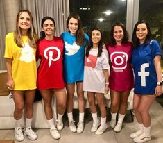 Carnival Costumes Ideas Group, Twin Day Outfits, Last Minute Kostüm, Winnie The Pooh Costume, Matching Costume, Group Cosplay, Trio Halloween Costumes