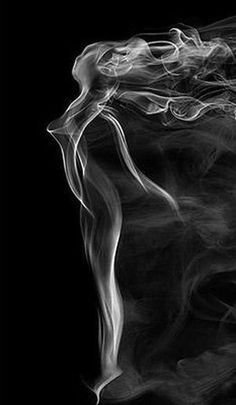 Smoke Art Rauch Fotografie, Foto Art, Drawing Tutorials, Larp, 그림 그리기, White Photography, Dark Art, Black Background, A Black