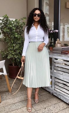 Modest Boss Lady Outfits, Classy Office Wear Women, Boss Lady Dress Classy, Modest Attire For Women, Elegant High Class Outfit, Corporate Lady Outfit, Modest Fall Dresses For Women, Pleated Skirt Outfit Office, Ladies Work Outfits Office Wear