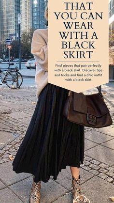 Black Skirt Winter, Black Skirt Outfit Fall, Black Skirt Outfit Winter, Black Pleated Skirt Outfit, Black Midi Skirt Outfit, Long Black Skirt Outfit, Midi Skirt Outfit Winter, Skirt Outfit Fall, Black Pleated Midi Skirt