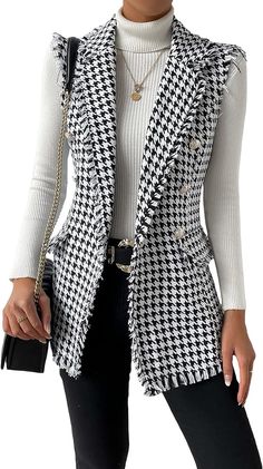 WDIRARA Women's Houndstooth Print Sleeveless Lapel Raw Trim Button Front Long Vest Jacket White and Black M at Amazon Women's Coats Shop Sleeveless Blazers For Women, Jacket Ideas For Women, Cute Work Clothes, Long Vest Jacket, Vest Ideas, Long Sleeveless Vest, Jacket Coat Fashion