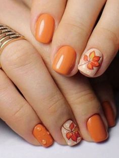 24PCS Short Square Nails, Creative Thanksgiving Maple Leaf Solid Color Fake Nails, Suitable For Girls To Wear Detachable Full Hat Fake Nails Sticker.I discovered amazing products on SHEIN.com, come check them out! Fall Time Nails Simple, Short Leaf Nails, Fall Nails Pedicure, Fall Nails With Design, Sept Nails, Lemon Nails, Nail Painting