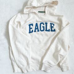 New Condition ( Never Worn/ Washed ) Off White Color Size S Sfpf Home American Eagle Sweatshirt, Stitch Hoodie, Pocket Hoodie, Oversized Hoodie, Off White Color, Oversize Hoodie, Casual Hoodie, Fall Season, Hooded Sweatshirt