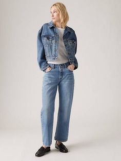 You never thought it was possible, but then it happened. Your favorite jeans meet your favorite decade. We designed these 501® ‘90s Ankle jeans with a classic mid-rise, an ankle-length cut and a loose, straight fit with just the right amount of bagginess through the leg. They're the vintage jeans you've always dreamed of finding at the thrift store, but without all the rummaging. The original blue jeans since 1873 Mid-rise with a loose fit that's just right For a slimmer fit, try one size down, Ribcage Jeans, Levi 501, Jean Large, Jean Vintage, Relaxed Jeans, Chino Jeans, Loose Jeans, Levi's 501, Levis 501